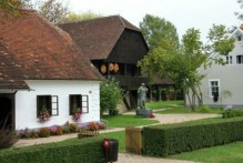 MUSEUM „STARO SELO" KUMROVEC