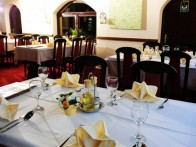 RESTAURANT DP AND MREŽNICA HOUSE, ZVEČAJ