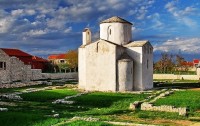 CHURCH OF ST. CROSS - THE SMALLEST CATHEDRAL IN THE WORLD