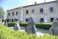 Romance in the Croatian Zagorje! Accommodation, dinner and wine in the castle Gjalski