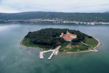 ISLAND KOŠLJUN –ETNOGRAPHIC CHURCHES AND MUSEUM
