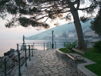 STROLL BY THE SEA LUNGOMARE