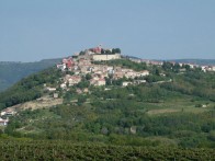 GLAGOLITICI ALLEY,ROČ - HUM