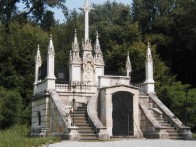 FOREST PARK NEW YARD, ZAPREŠIĆ
