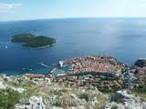 ISLAND LOKRUM