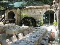 RESTAURANT KONAVOSKI DVORI, ČILIPI