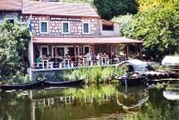 HOTEL - RESTAURANT VILLA NERETVA, METKOVIĆ