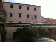 RESTAURANT KAPETANOVA KUĆA, STON