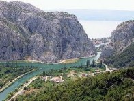 CETINA RIVER CANYON 